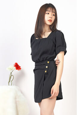 Square Neck Triple Button Pleated Front Layer Playsuit (Black)